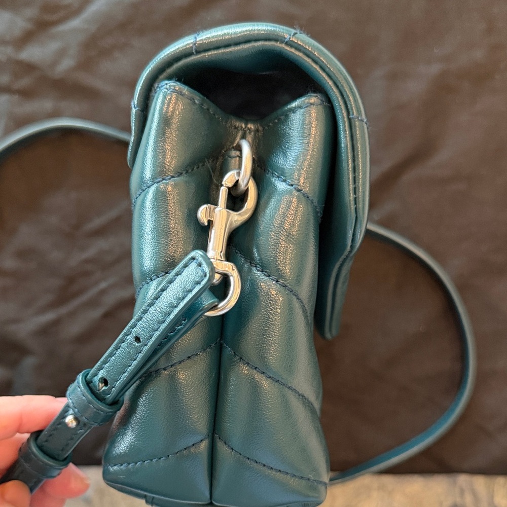 Saint Laurent Matelasse Calfskin Monogram LouLou Toy Crossbody - Picture 7 of 16